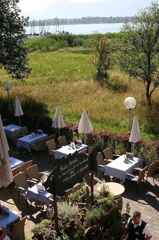 Zum Fischer am See ***S Prien Hotel