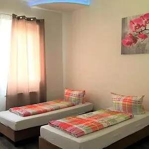https://hostel-berkut-nuremberg.nuremberg-hotels.org