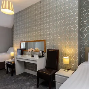 clifden-house-guest-house.dublin-hotelsweb.com/