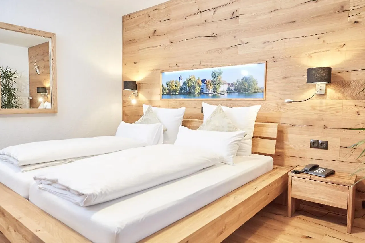Zum Fischer Am See ***S Prien am Chiemsee Hotel
