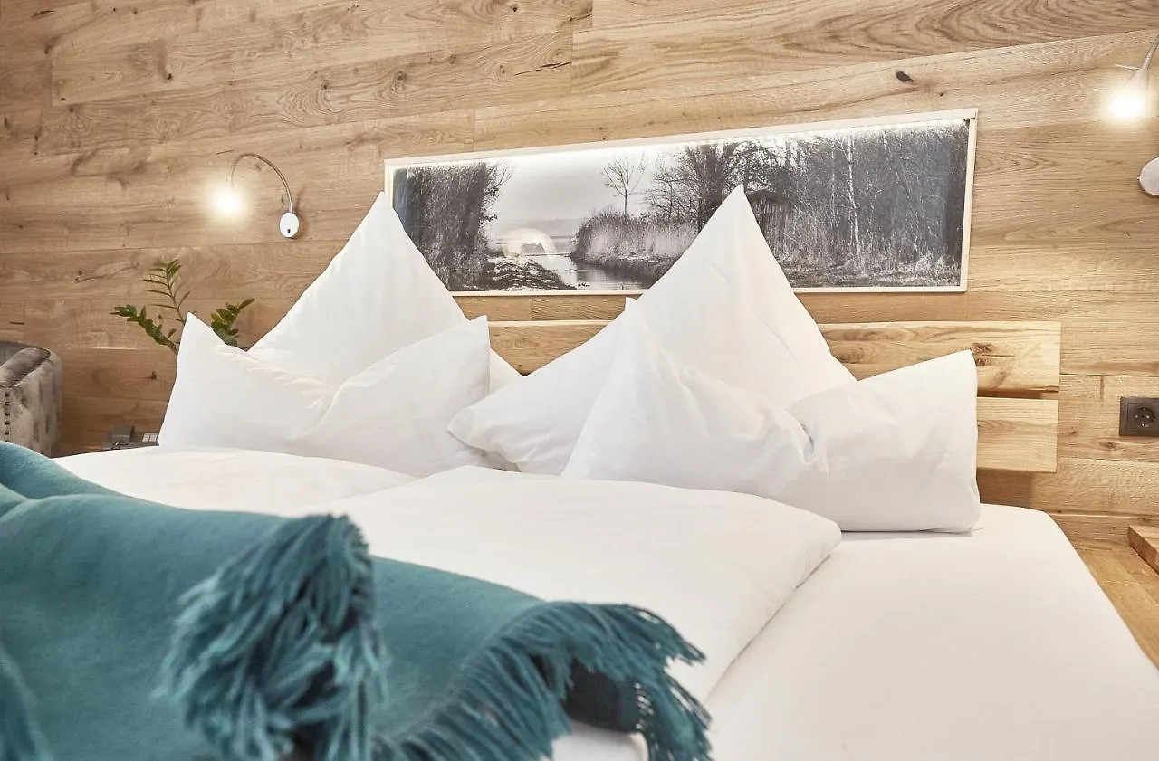 *** Hotel Zum Fischer Am See ***S Prien am Chiemsee Germany